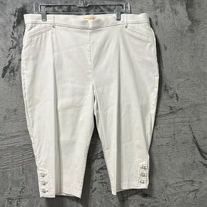 Retrology Capri Women PXL White Pull On Button‎ Hem Cropped Stretch Trousers